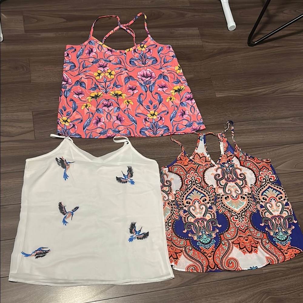 Floral and Bird Print Women's Tops Set